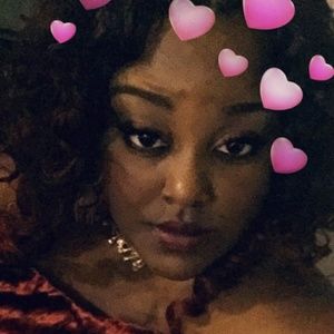 Meet your Posher, Sharmane